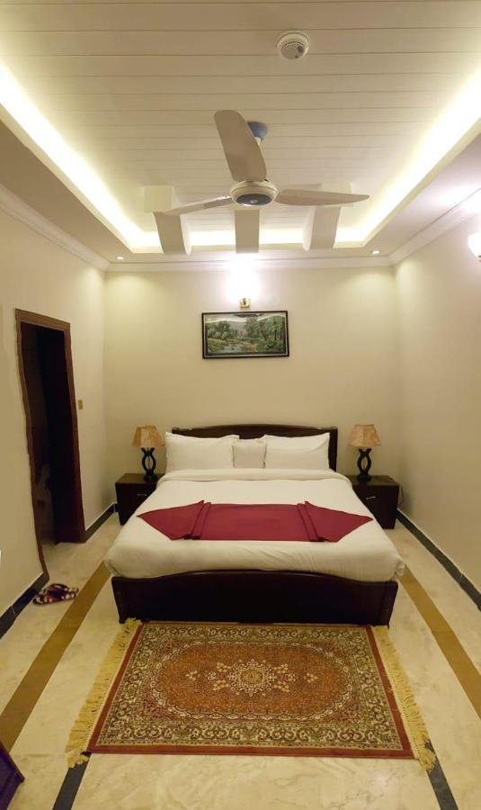 Triple One Hotel Abbottabad Luaran gambar